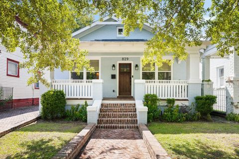 829 Rutledge Avenue active home in Wagener Terrace, Charleston, SC