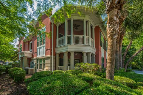 1216 Telfair Way active home in Mira Vista, Charleston, SC