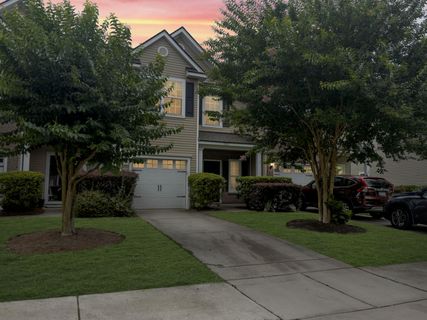 1083 Bennington Drive