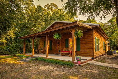 1131 Hickory Drive