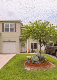 102 Spanish Oaks Lane active home in Grand Oaks Preserve, Ladson, SC