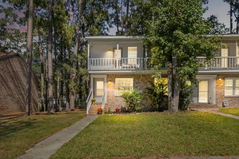 308 Crestview Drive A