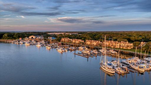 1880 Andell Bluff Boulevard 8 active home in Bohicket Marina, Johns Island, SC