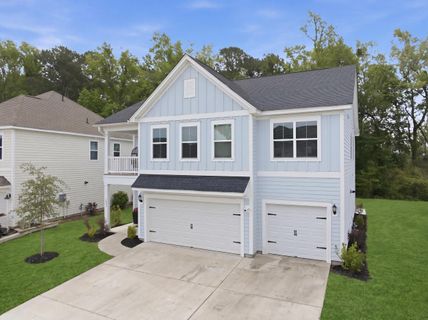 1081 Saltwater Circle active home in Cordgrass Landing, Johns Island, SC