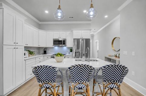 7513 Indigo Palms Way active home in Indigo Hall At Hope Plantation, Johns Island, SC