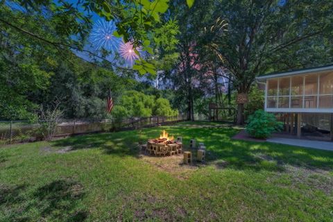 93 Deepwater Trail