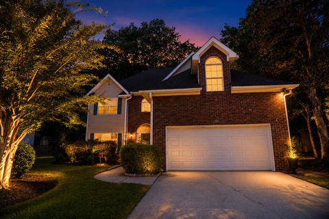 1140 Black Rush Circle