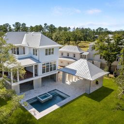 925 Fish Camp Road