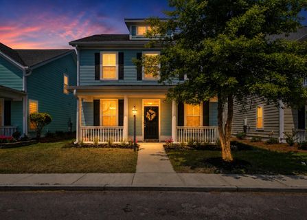 104 Crossandra Avenue