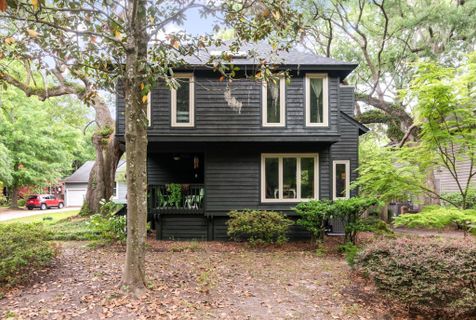 144 Mansfield Boulevard
