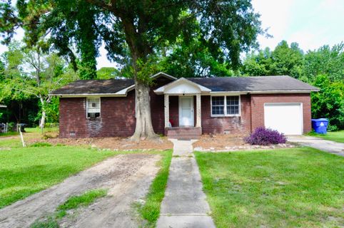 Previously sold for $205,000