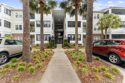 1025 Riverland Woods Place 1017
