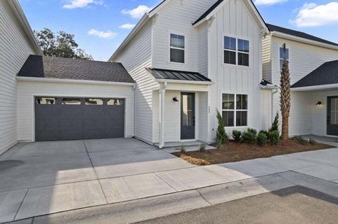 309 Livewell Court active home in Hayes Park, Johns Island, SC
