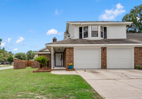 7611 Valleyview Circle
