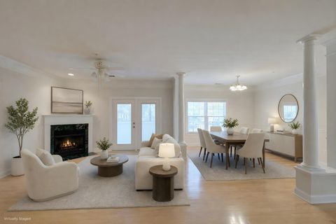 1025 Riverland Woods Place 115