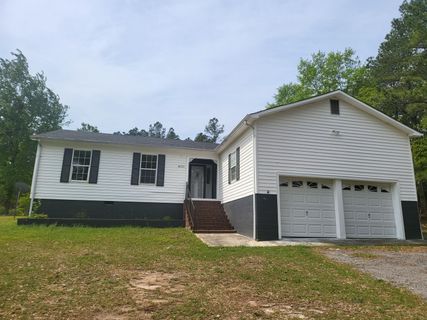 4000 N Center Road