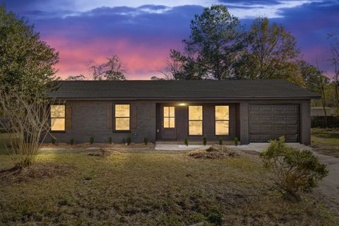 104 Lily Place
