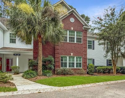206 Golfview Lane