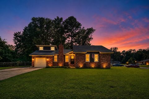 525 Savannah Road