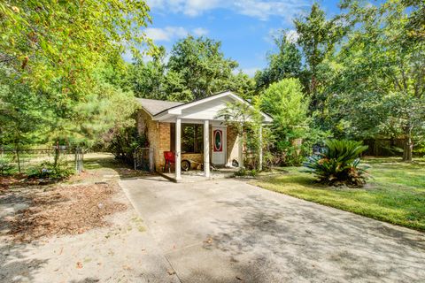 73 Oak Grove Road