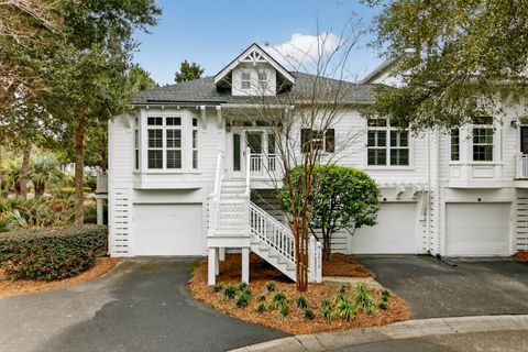 1512 Trumpet Vine Court