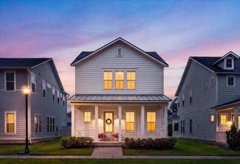 206 W Respite Lane