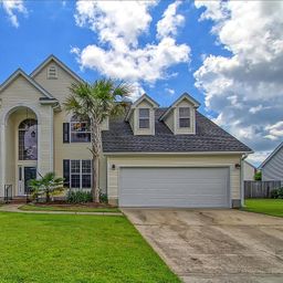 4025 Laurelwood Drive