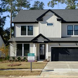 226 Creek Pointe Dr Drive