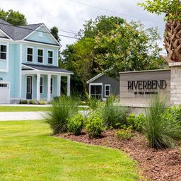 2039 Riverbend Drive