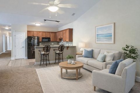 127 Manning Court