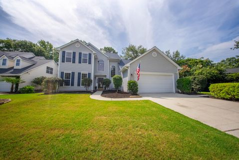 320 Old South Way