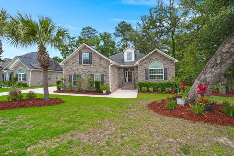 5528 Crescent View Drive active home in Cedar Grove, North Charleston, SC