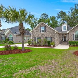 5528 Crescent View Drive