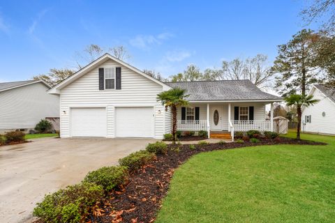 1351 Winterberry Avenue