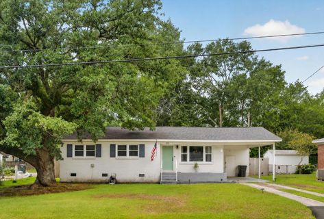 435 Jean Wells Drive active home in Boulder Bluff, Goose Creek, SC