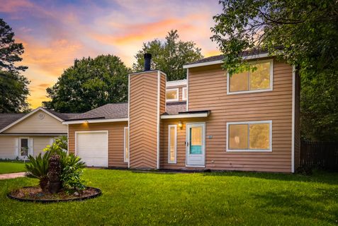 123 Crooked Creek Court active home in Sangaree, Summerville, SC