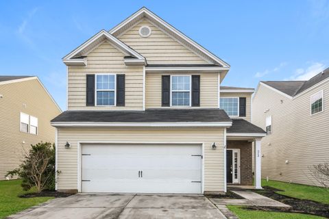 Homes in Wentworth Hall, Summerville