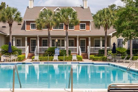 1600 Long Grove Unit 1518