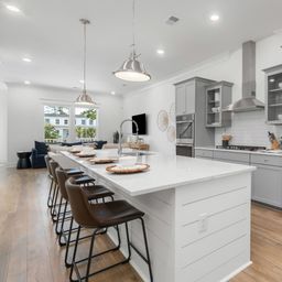 803 Kings Oak Court Unit 3