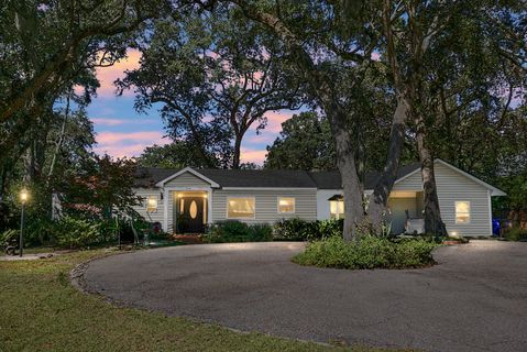 544 Fort Johnson Road