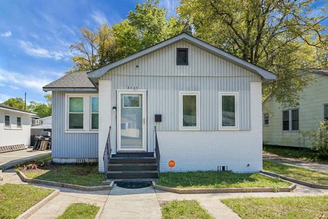 2135 Dorchester Road