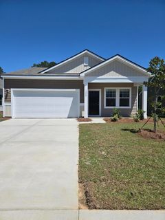 1212 Carriage Wood Circle