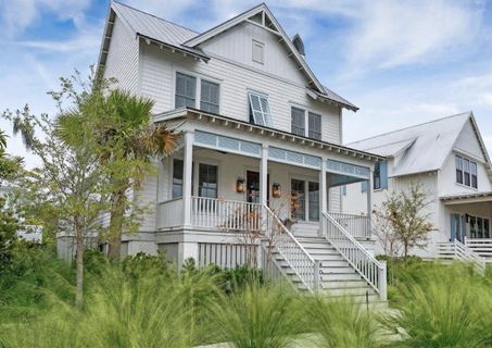8035 Jack Island Drive