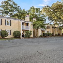 1054 Anna Knapp Boulevard 2e