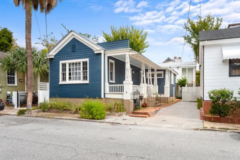 8 Dewey Street C
