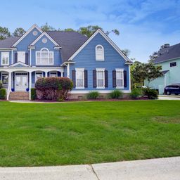 2772 Oak Manor Drive