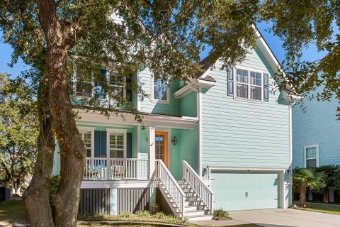 1508 Keshi Pearl Drive active home in Oyster Point, Mount Pleasant, SC
