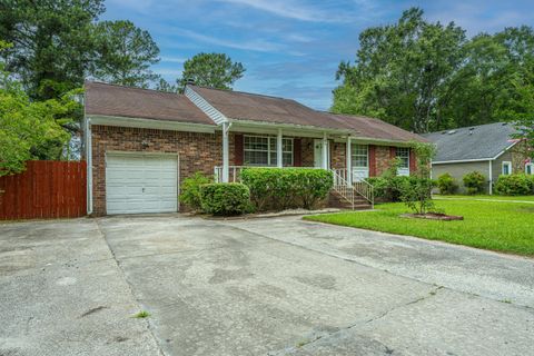 86 Peppertree Lane