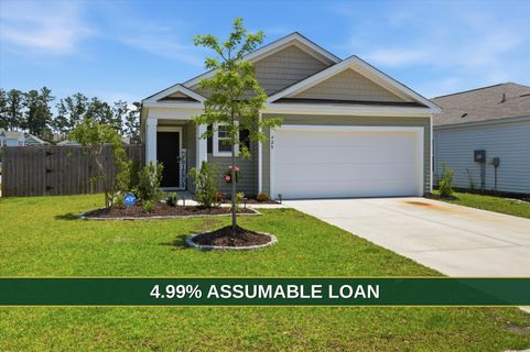 428 White Scallop Way