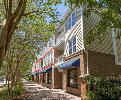 280 Seven Farms Drive Unit 202